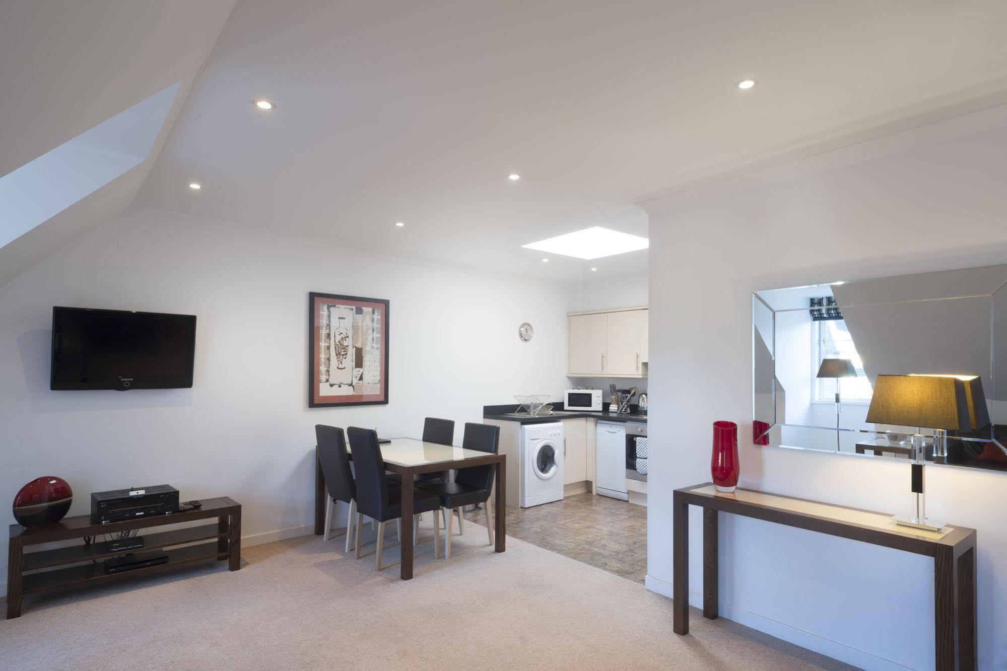 Fountain Court Apartments - Grove Executive EDI Buitenkant foto