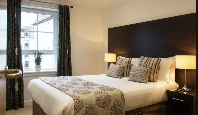 Fountain Court Apartments - Grove Executive EDI Buitenkant foto
